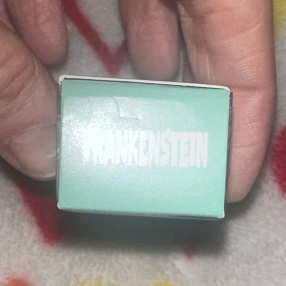 Smashbox Masters of Horror cream Eyeshadow - Picture 4 of 4